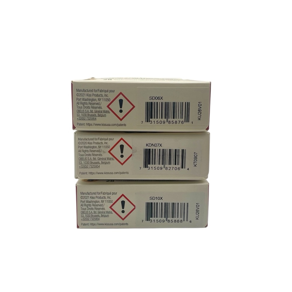 KISS Glue-On/Press-On Christmas Nails - Lot of 3 - Picture 8 of 8